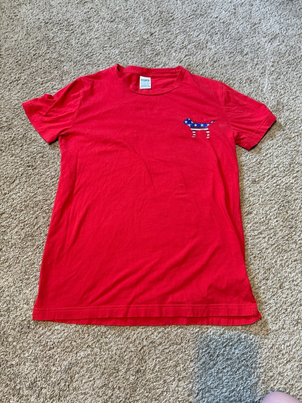PINK Victoria's Secret Red Short Sleeve Tee with Flag Dog Logo